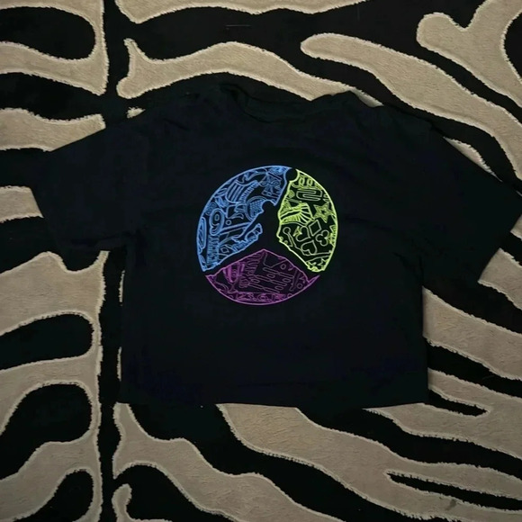 Air Jordan Shirt - Picture 1 of 4